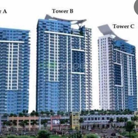Cubao Manhattan Heights, Unit 8Bc Tower B, 1 Br マニラ市 エクステリア 写真