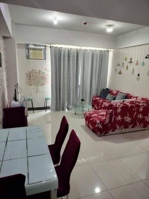 Cubao Manhattan Heights, Unit 8Bc Tower B, 1 Br マニラ市 エクステリア 写真