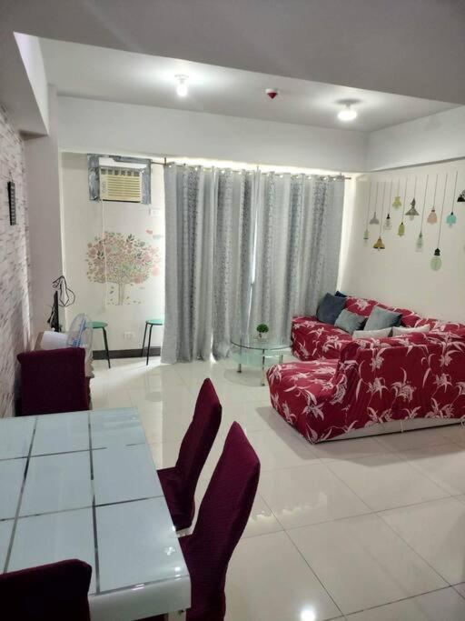 Cubao Manhattan Heights, Unit 8Bc Tower B, 1 Br マニラ市 エクステリア 写真