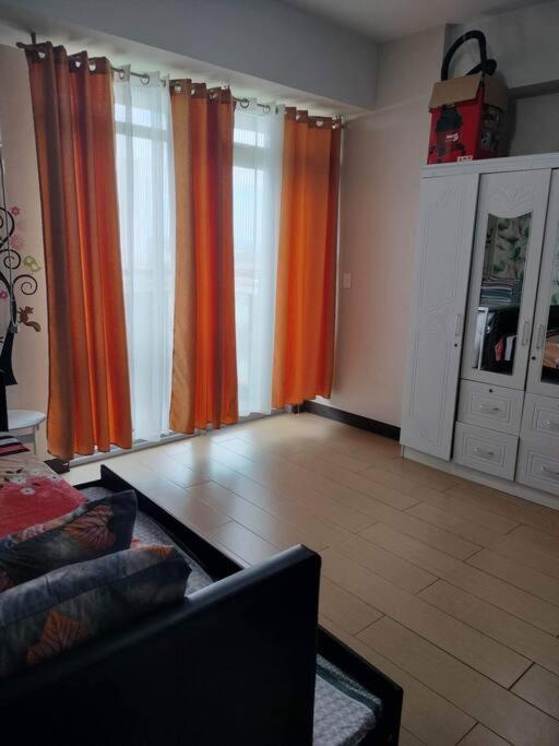 Cubao Manhattan Heights, Unit 8Bc Tower B, 1 Br マニラ市 エクステリア 写真